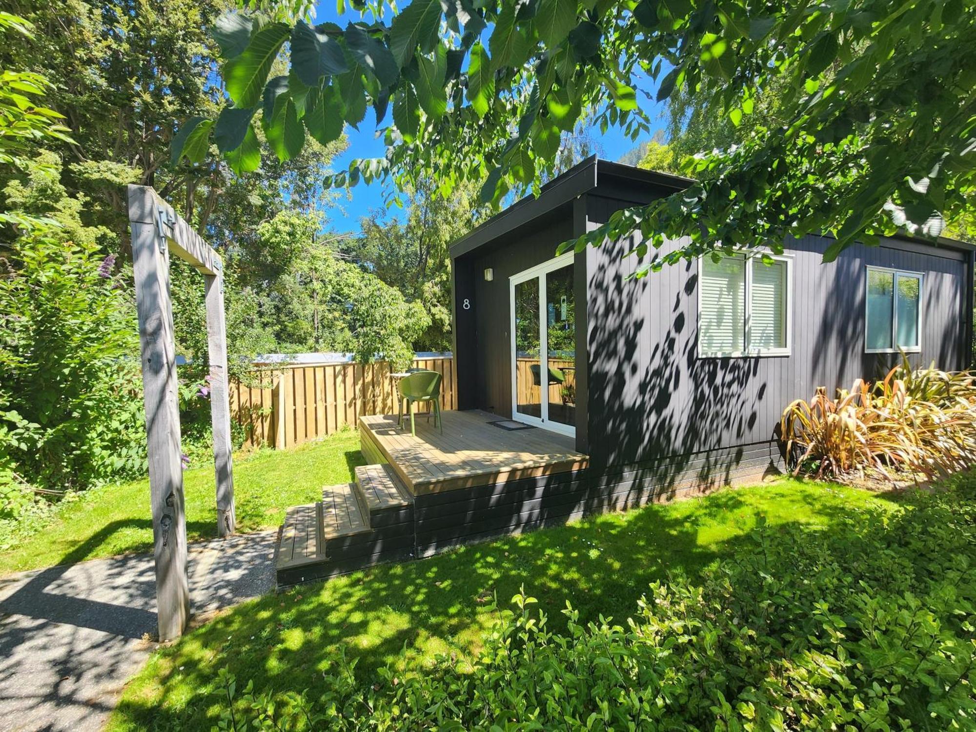 松林小屋和公寓旅舍 皇后镇 外观 照片